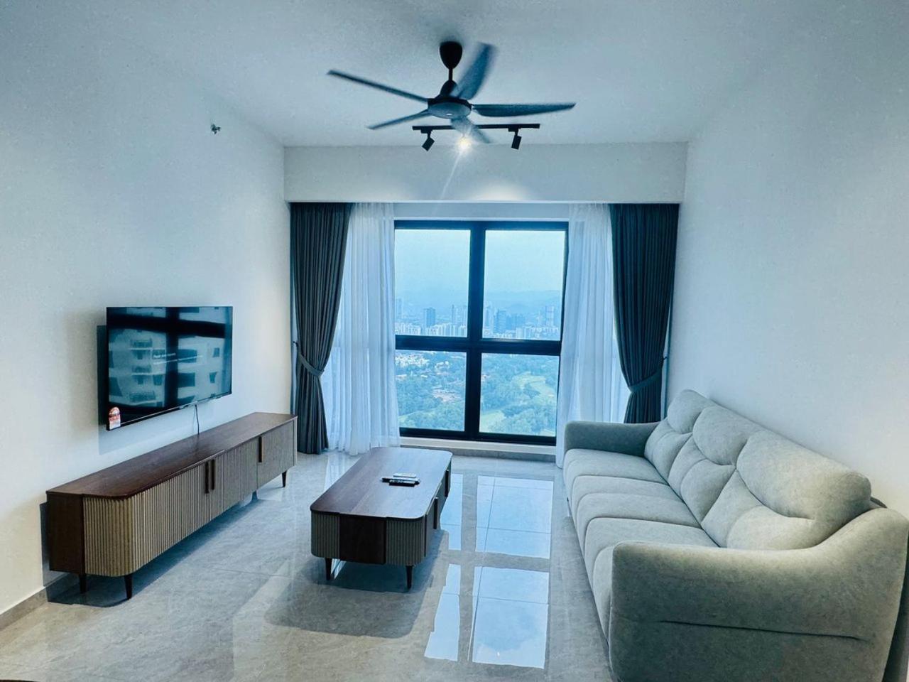 Pangsapuri Agile Bukit Bintang Trx Serviced Kuala Lumpur