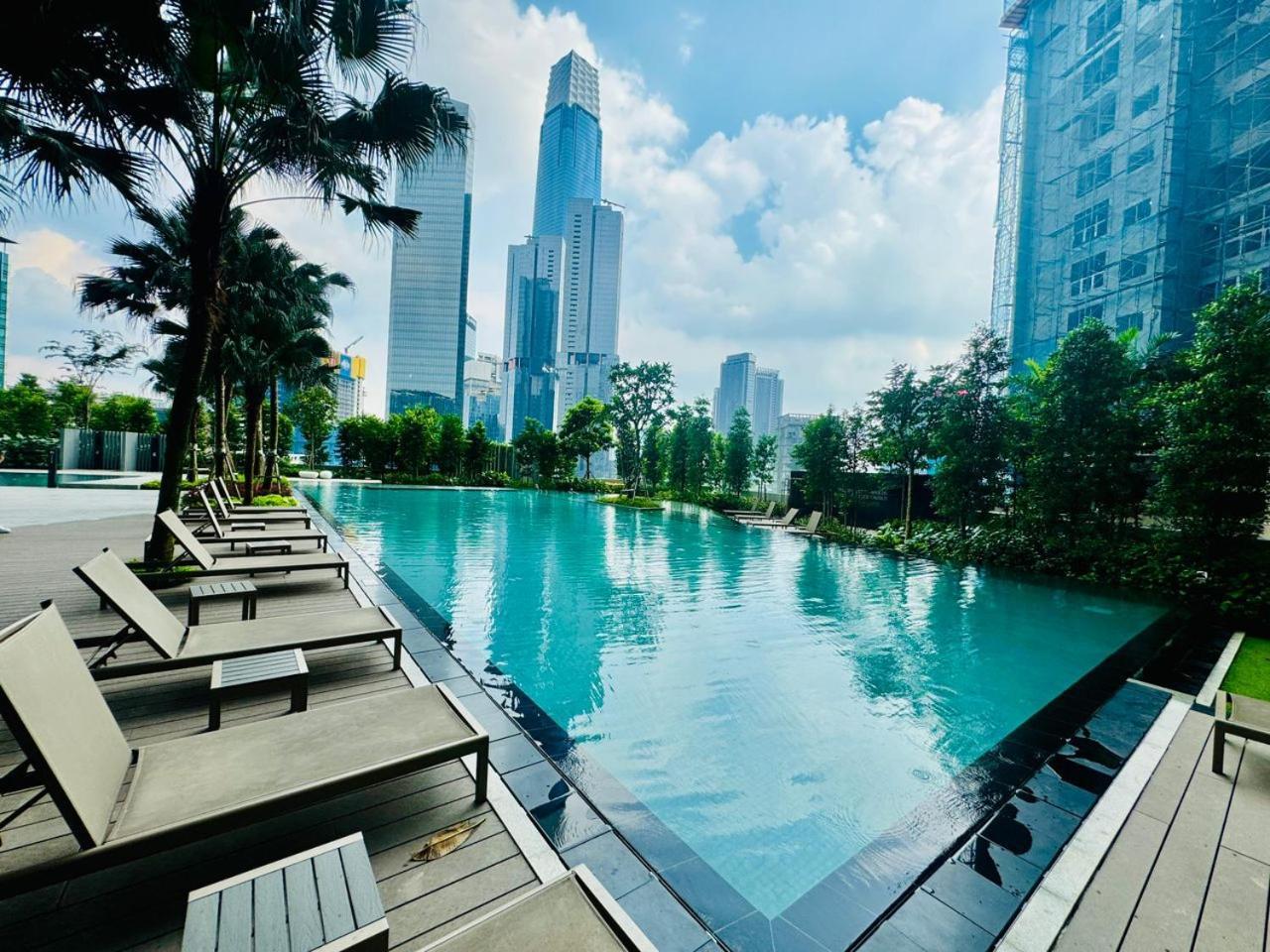 Agile Bukit Bintang Trx Serviced Pangsapuri Kuala Lumpur